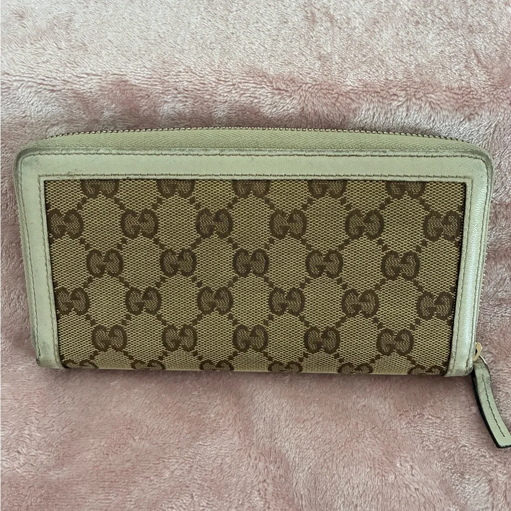 Gucci Beige and Brown GG Canvas Women’s Wallet Vintage - Picture 2 of 12